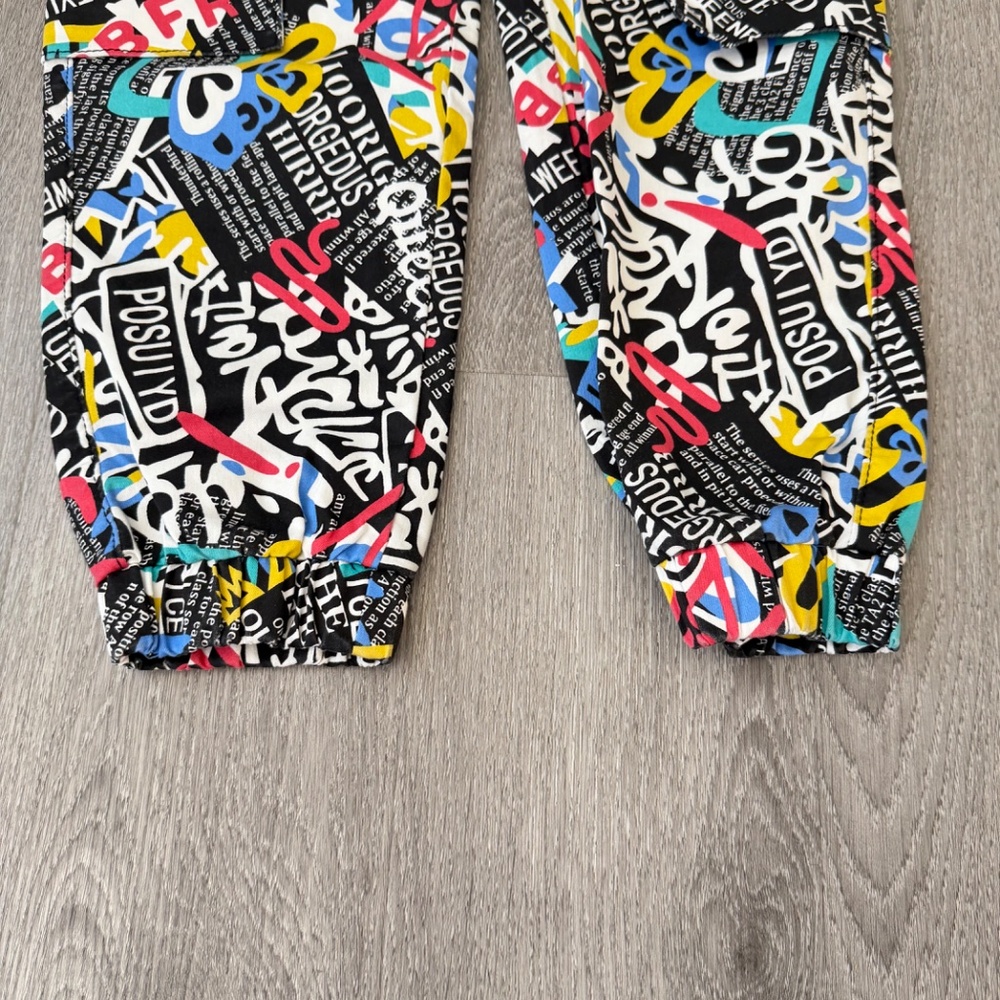 VIP Cargo Pants. - Picture 8 of 16